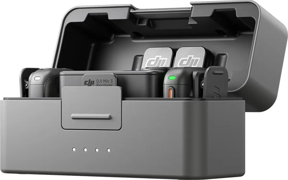 Беспроводной микрофон DJI Mic 3 (2 TX + 1 RX + Charging Case)