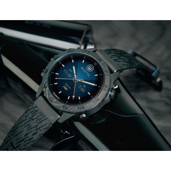 Умные часы Garmin Marq Commander Beretta